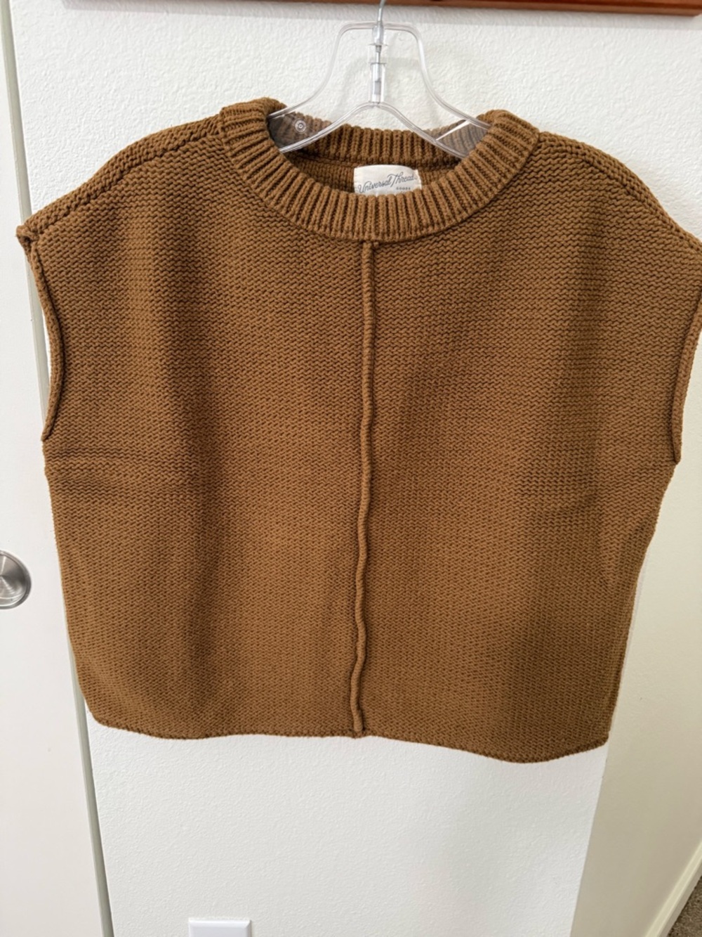 Universal Thread boxy sleeveless sweater